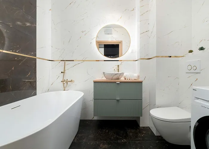 Riverside With Water View By Renters *