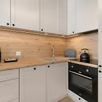 Riverside With Water View By Renters