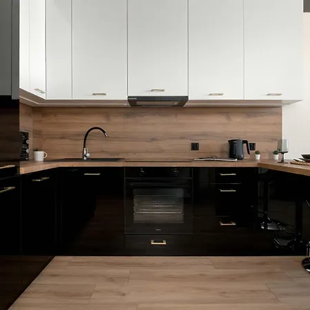 Elegant & Modern With Water View By Renters *