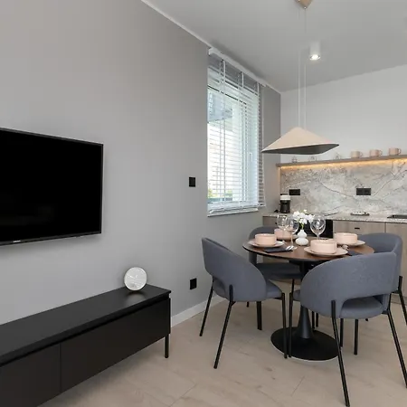 Lejlighed Riverside With Water View By Renters *