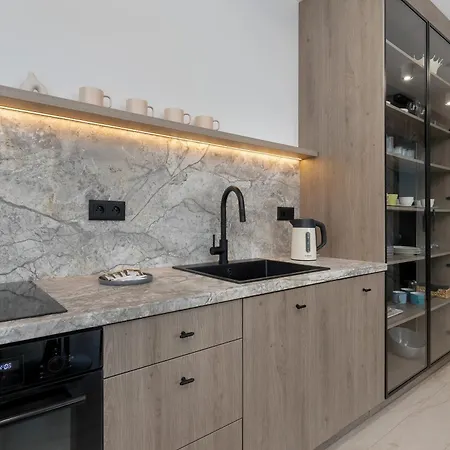 Elegant & Modern With Water View By Renters * Gdańsk