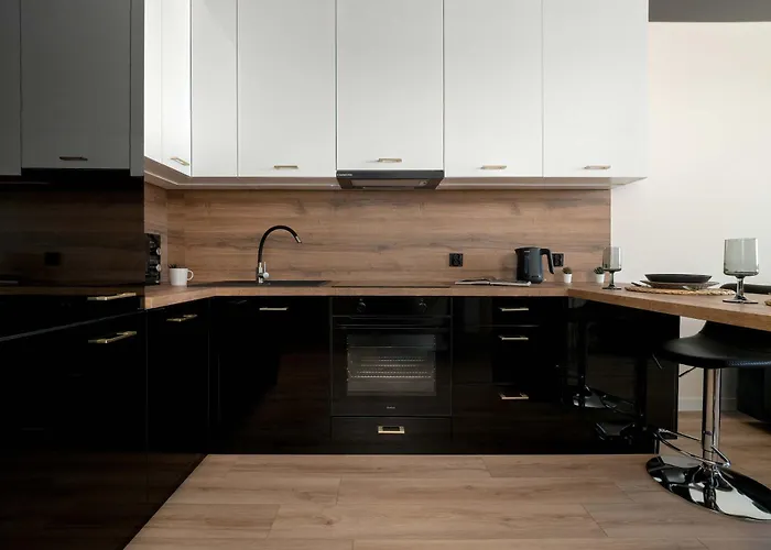 Riverside With Water View By Renters *