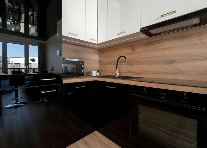 Riverside With Water View By Renters Gdańsk