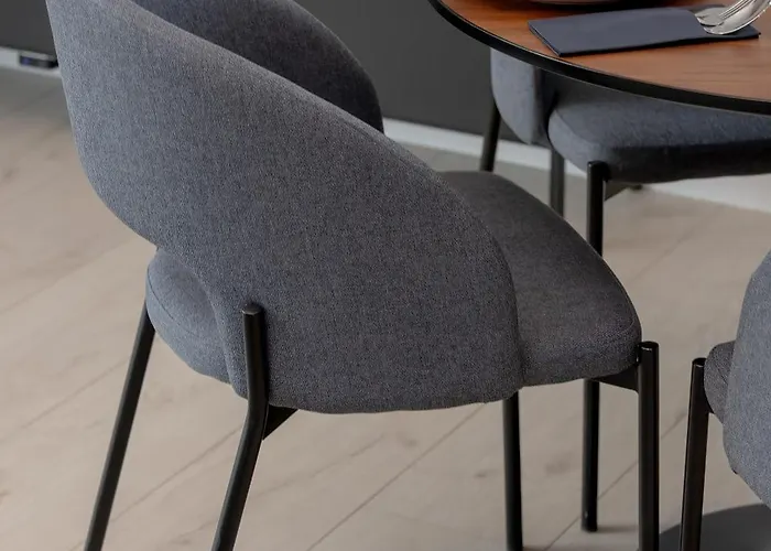 Riverside With Water View By Renters