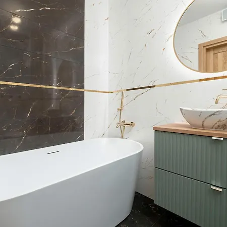 Riverside With Water View By Renters * 그단스크